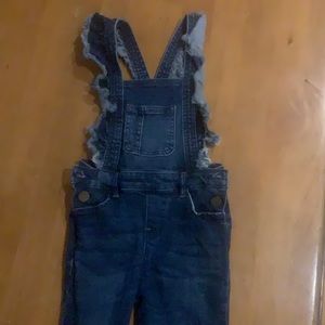 Adorable girls 4T overalls with frill detailing!